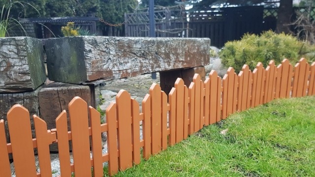 ALDOTRADE Záhradný plôtik Home 2,3m - Názov varianty: Bielá