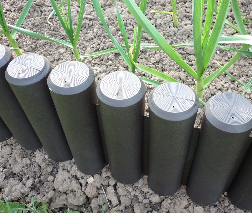 ALDOTRADE Záhradná palisáda lem trávnika Maxi 2m - Názov varianty: Teracota