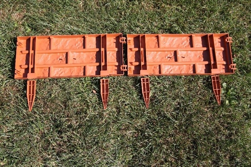 ALDOTRADE Záhradná plastová palisáda MÚRKA 2,2m - Názov varianty: Teracota