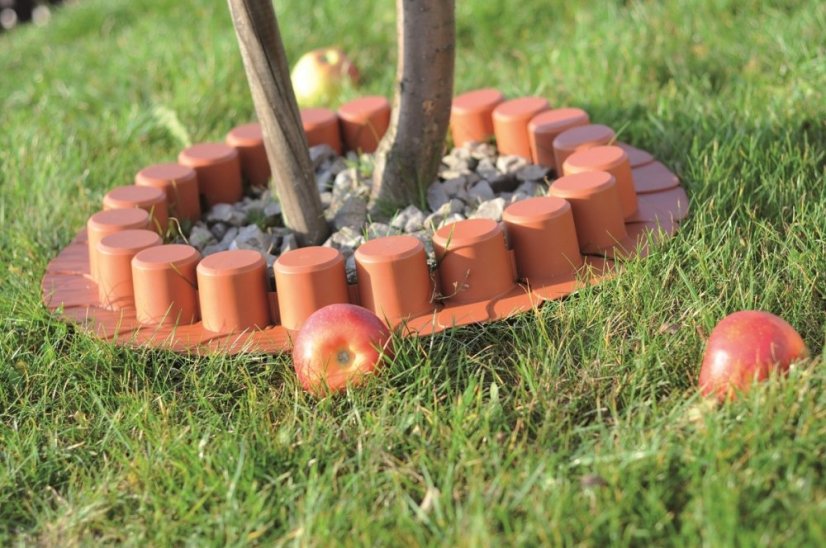 ALDOTRADE Záhradná palisáda lem trávníka Happy Grass IPAL 7 - 4,05m - Názov varianty: Teracota